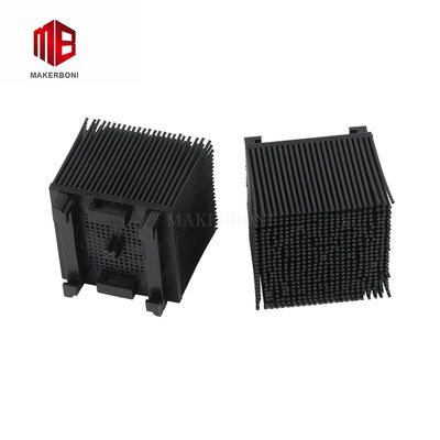 خرید آجر های کوچک سیاه نیلونی که برای ماشین برش خودکار Orox استفاده می شود online manufacture